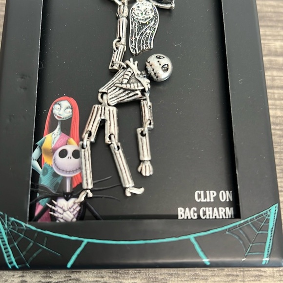 〰️ Disney Silver The Nightmare Before Christmas Bag Charm 🖤 - Picture 4 of 7